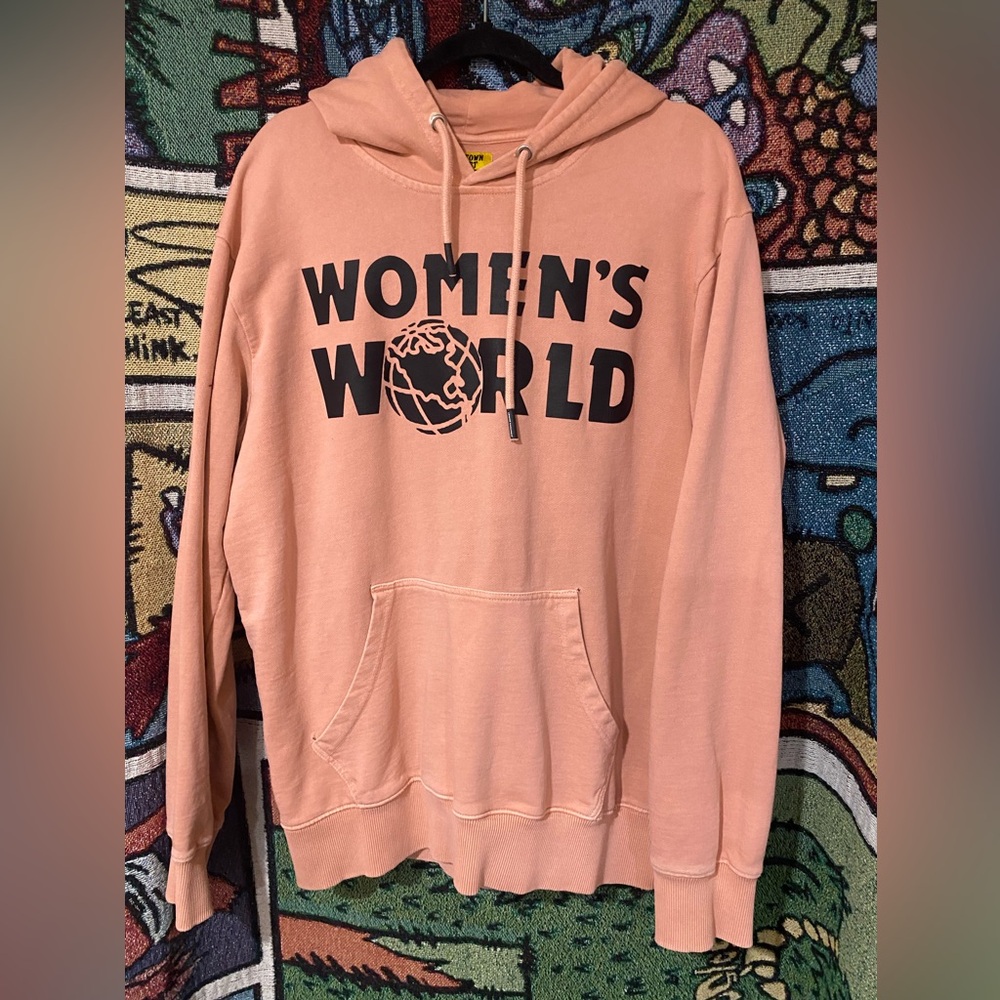 CHINATOWN MARKET WOMEN’S WORLD